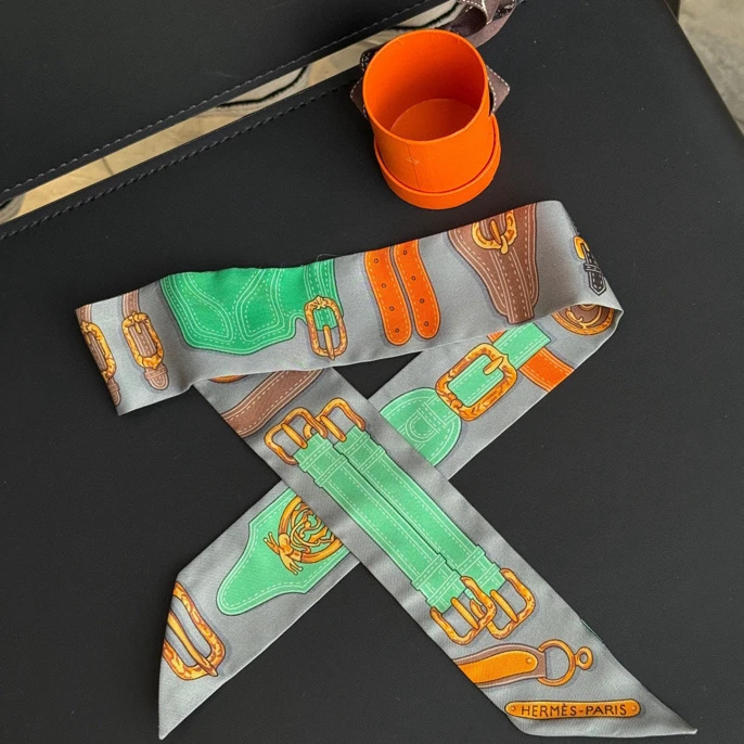 99新 Hermes/爱马仕 灰绿拼色Twilly 绑带