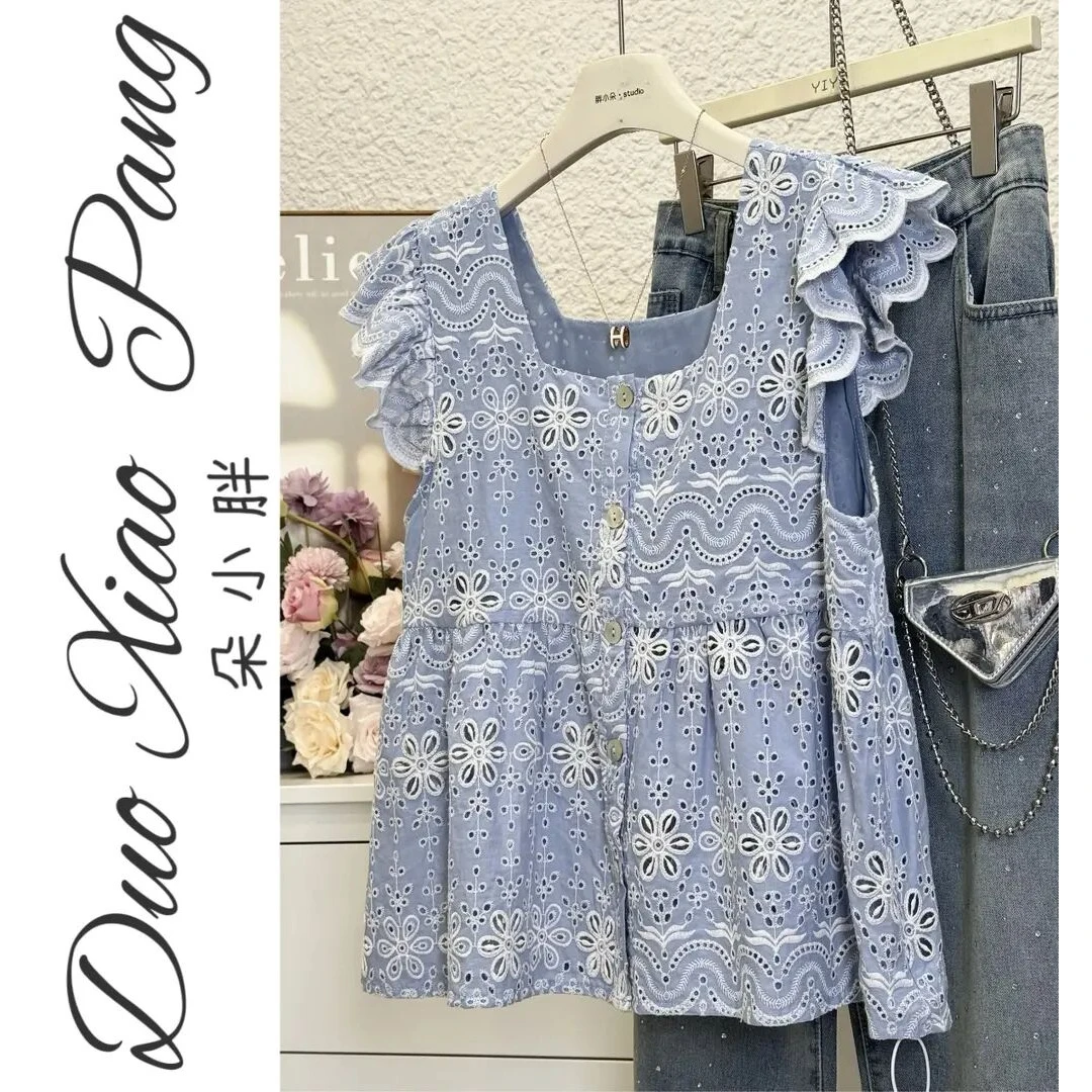 胖MM花朵刺绣镂空飞飞袖方领衬衫女夏季大码女装减龄显瘦上衣1083