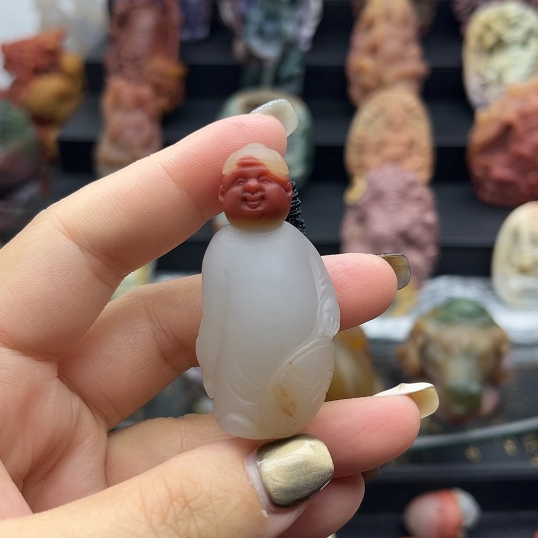 石英质玉未镶嵌颈饰