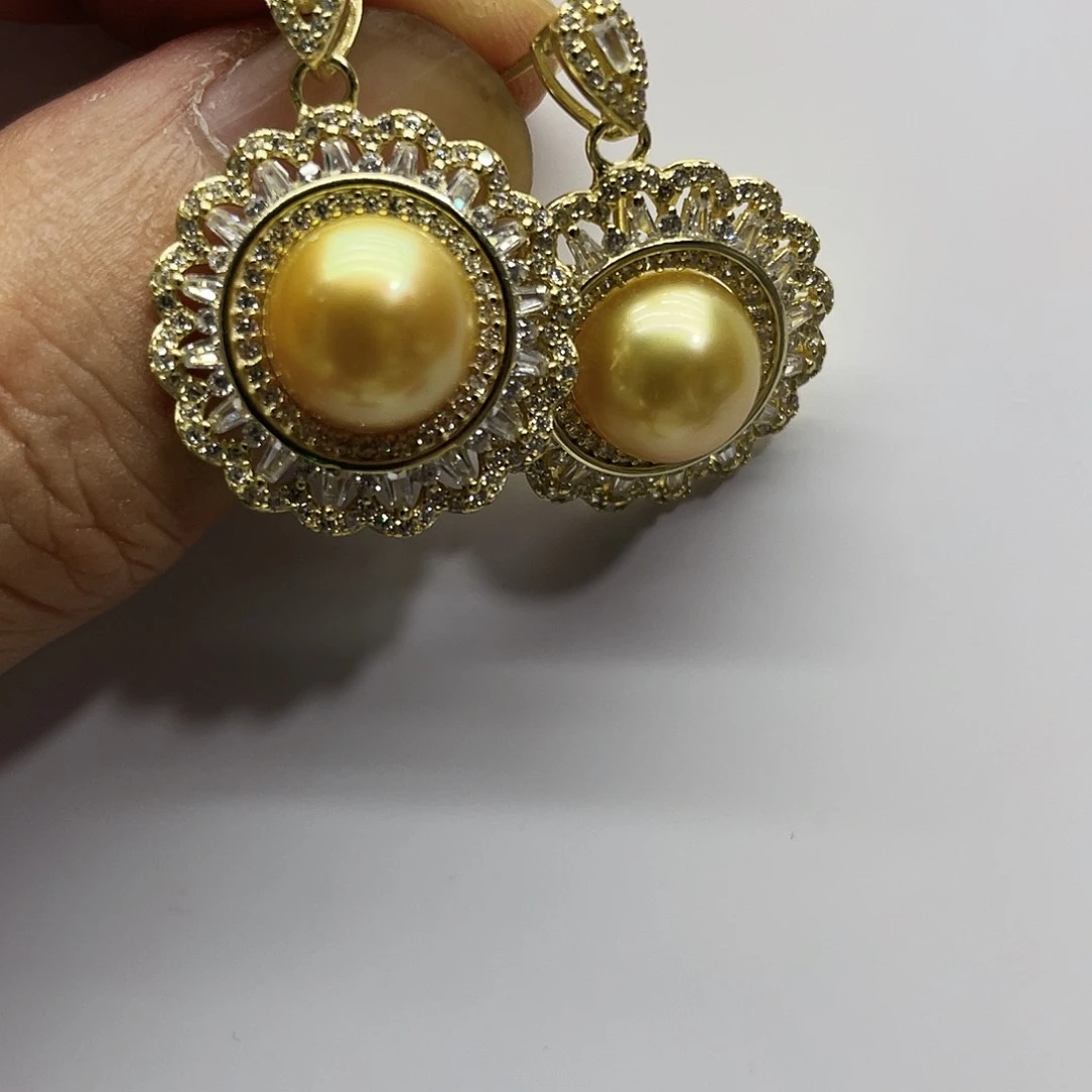 银S925镶嵌海水珍珠耳饰