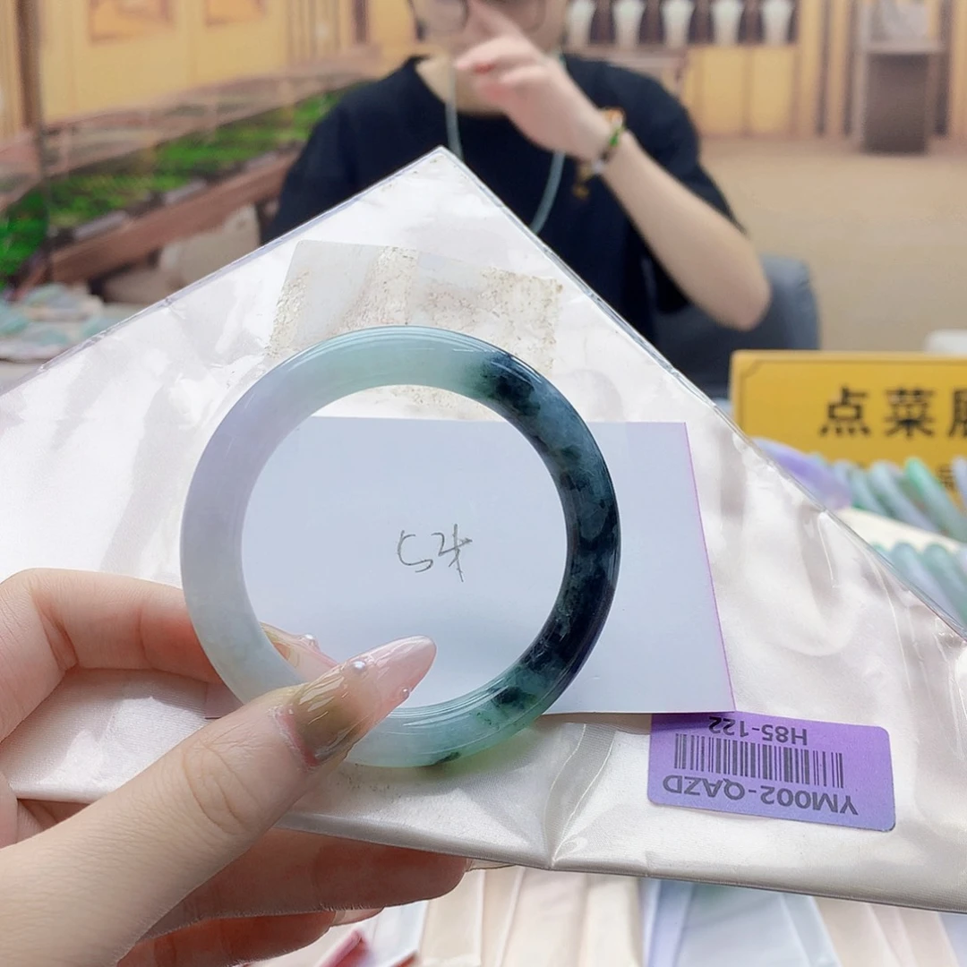 翡翠手镯未镶嵌hhhhhhbbbb