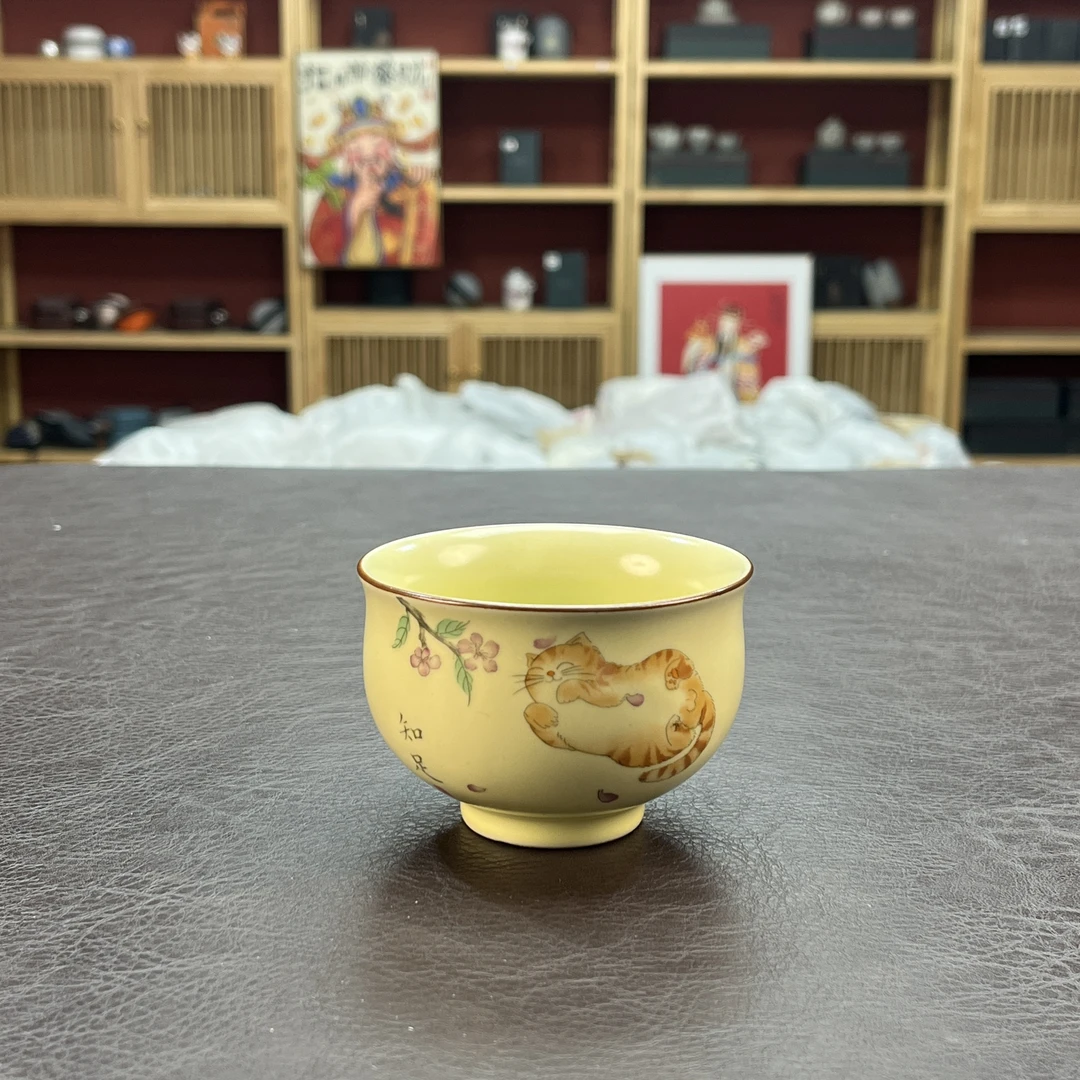 知足小猫汝窑带铜钱底主人杯 单杯 D0251