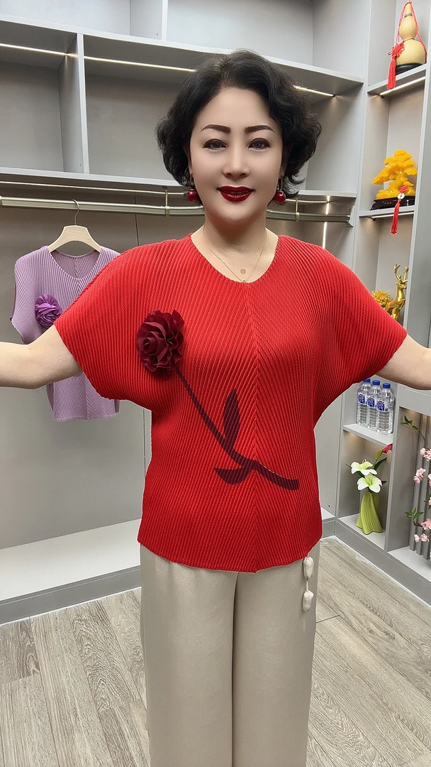 14#一枝花龙鳞褶皱小衫，衣长65