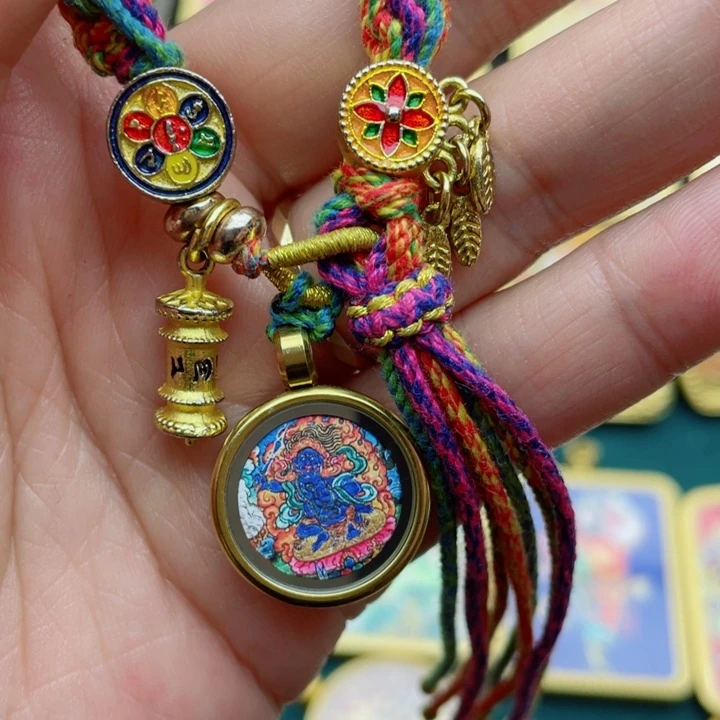 吊坠唐卡天咯来了来了就