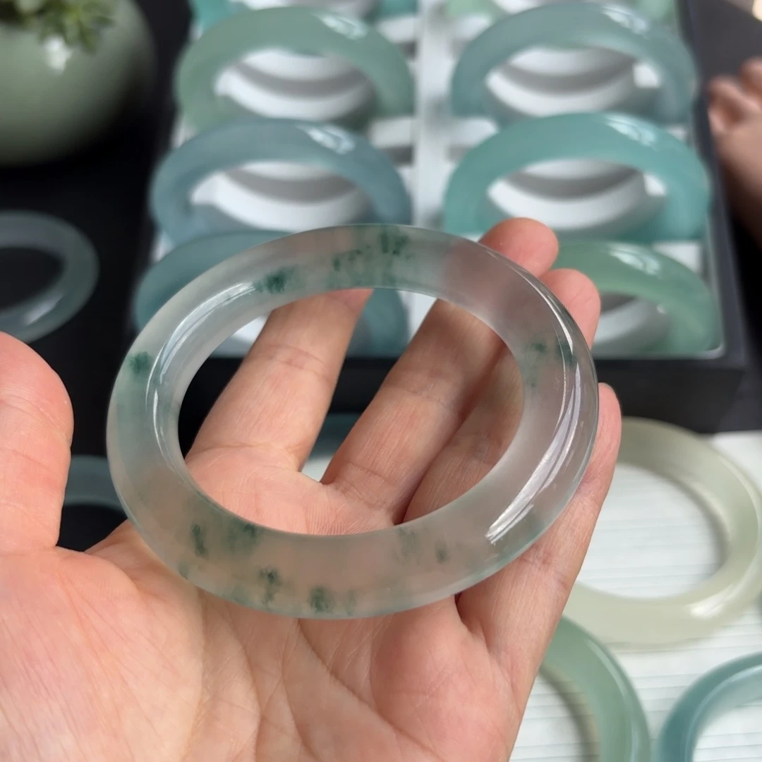 困***王挂件合金玛瑙/玉髓水沫水沫子石英质