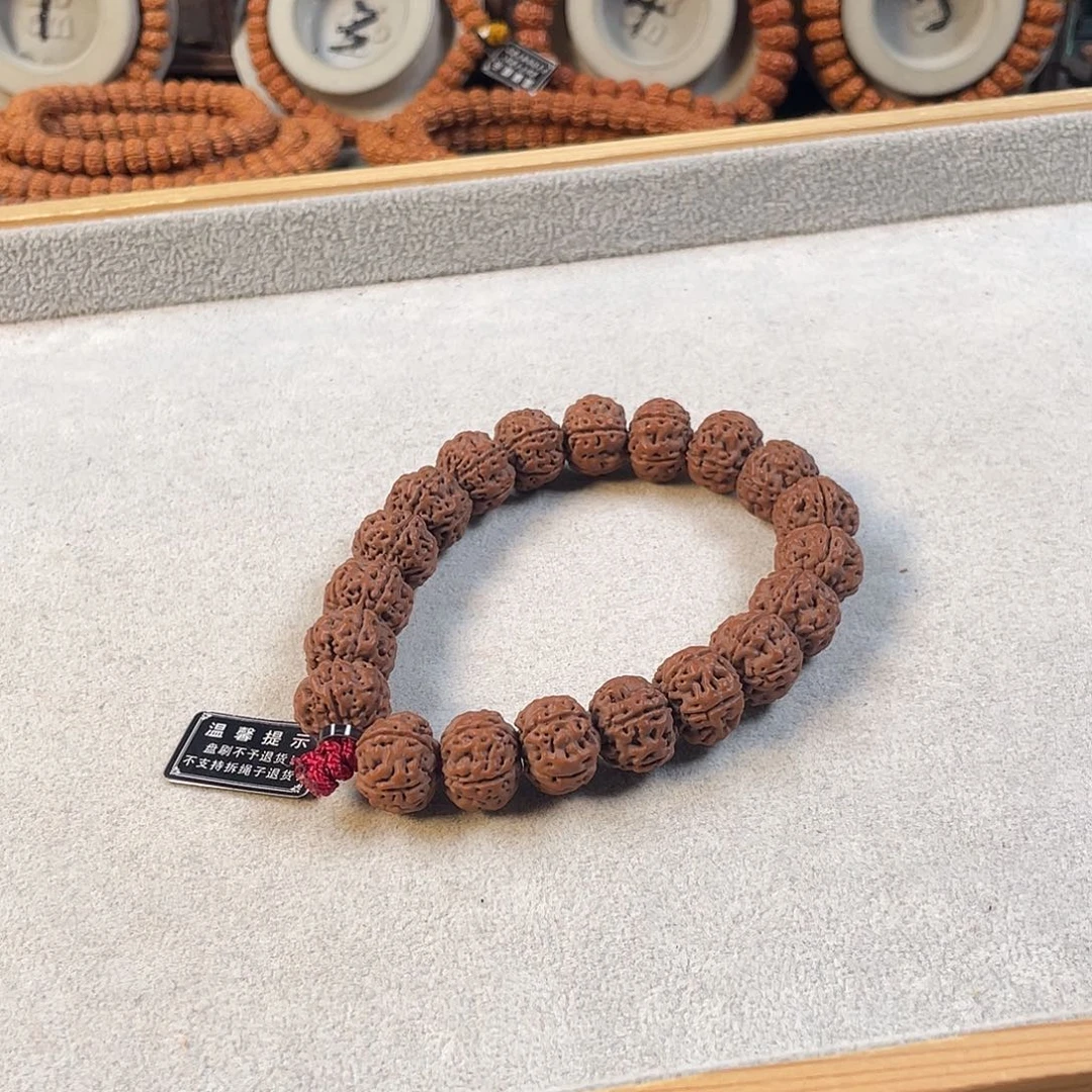 千***你吊坠金刚菩提老树王