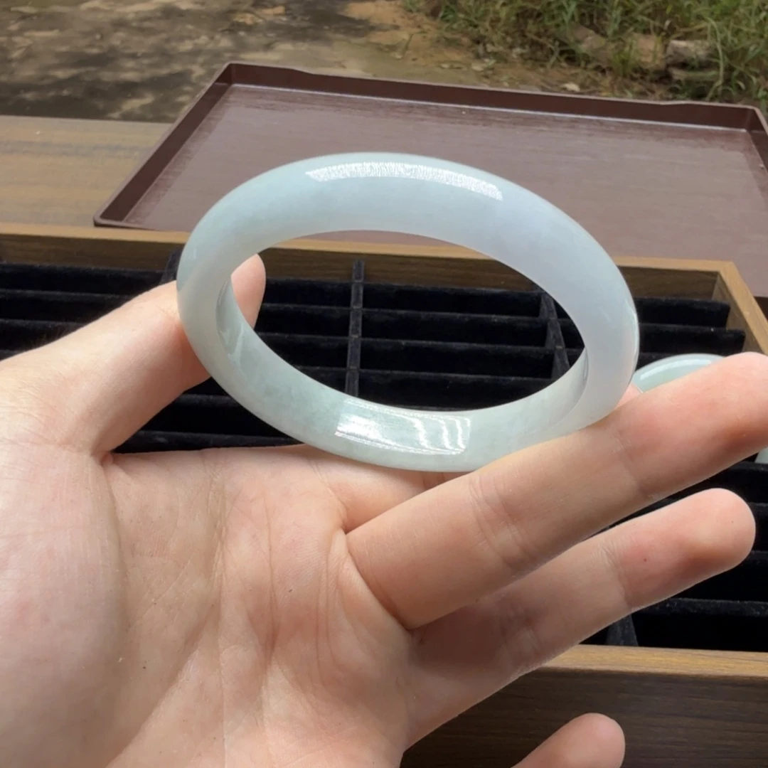未镶嵌手镯翡翠B40