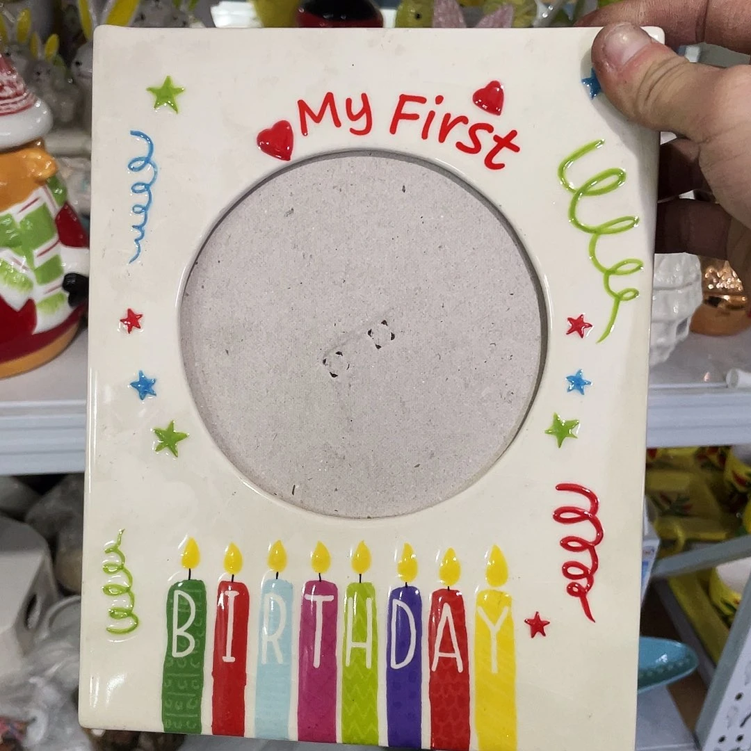 摆件  磕碰。封釉。