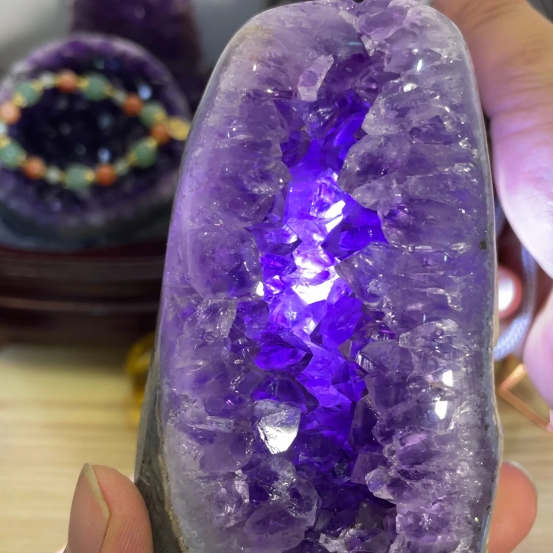 大型摆件（非配饰）未镶嵌紫晶