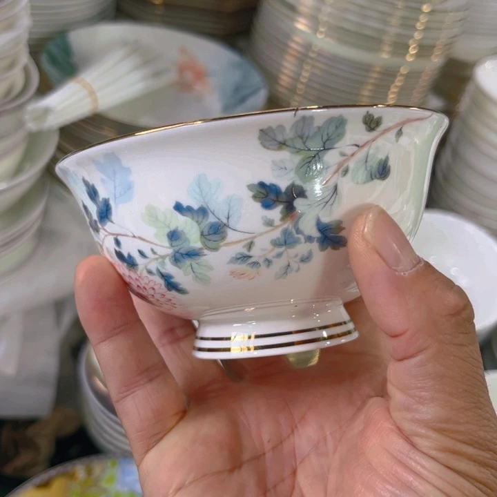 瓷片花神4.5寸碗六个哇塞