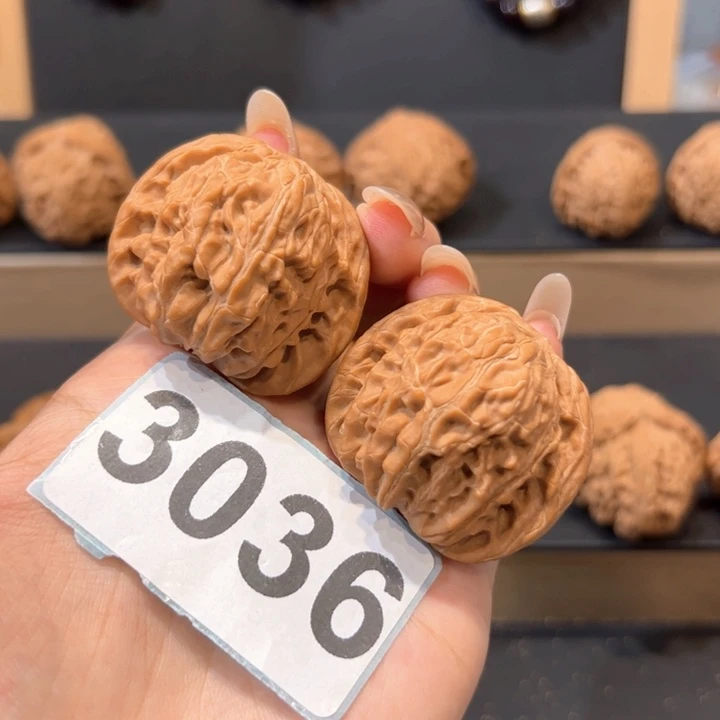 吊坠桃核40全品文玩核桃磨盘狮子头