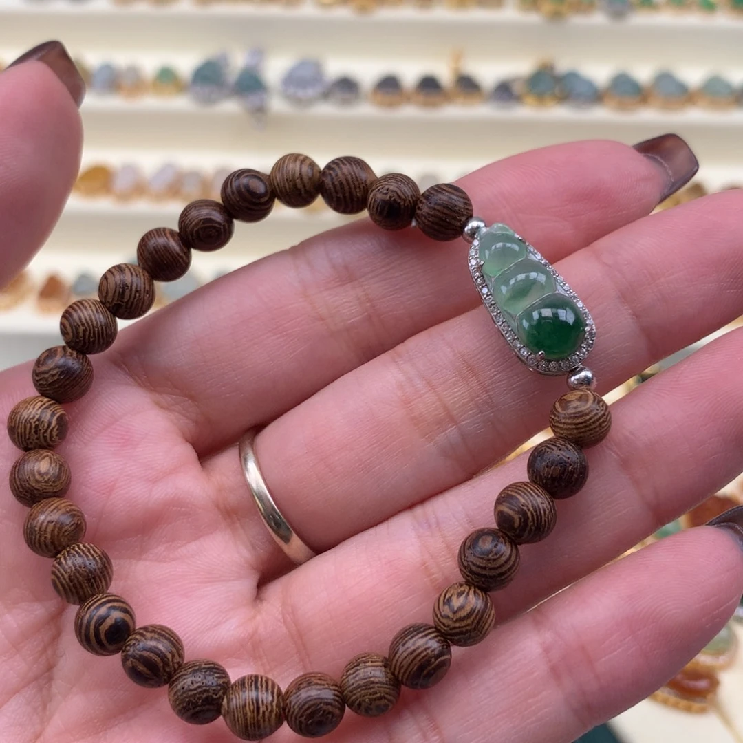 翡翠银S925镶嵌颈饰豆子