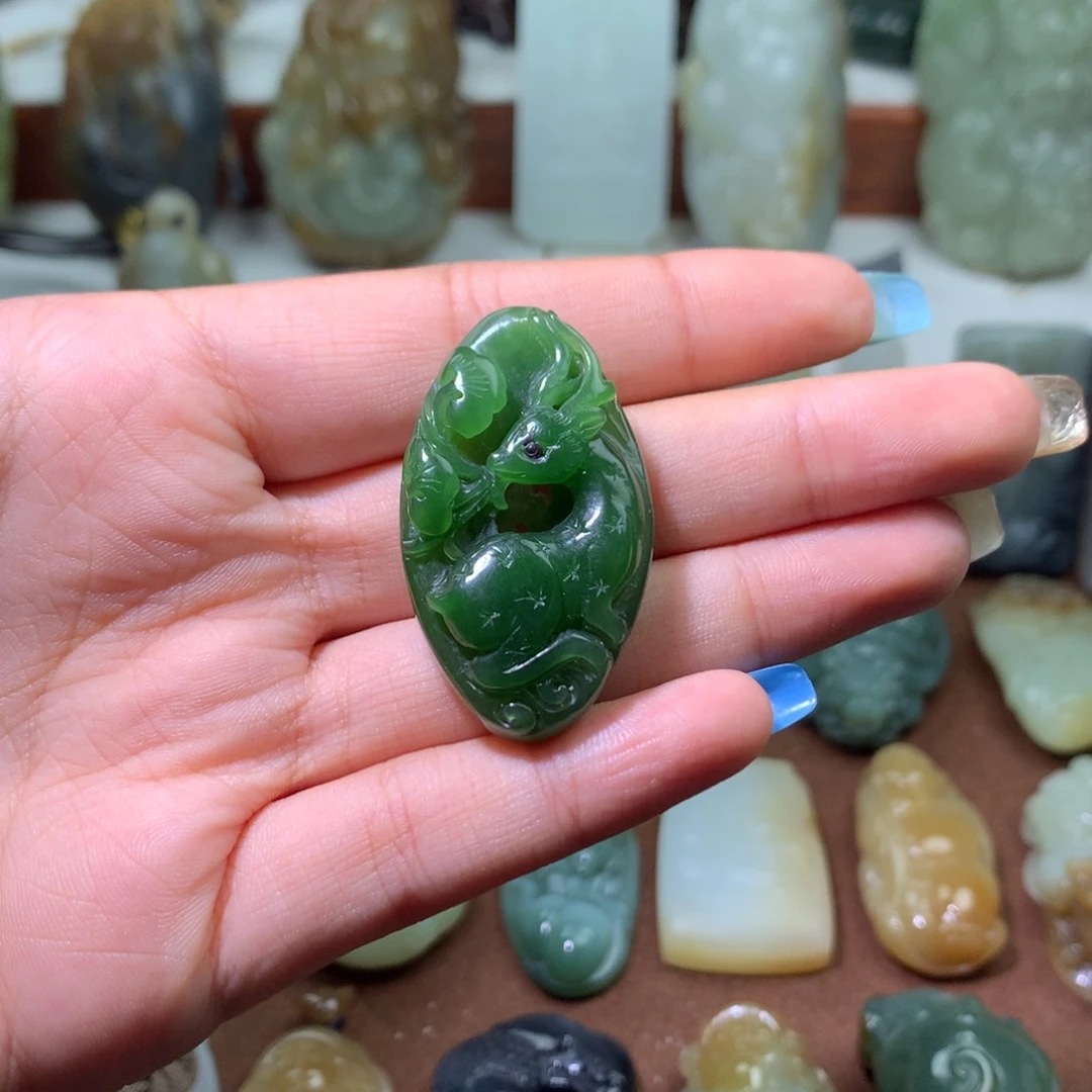 和田玉未镶嵌吊坠(不含链)