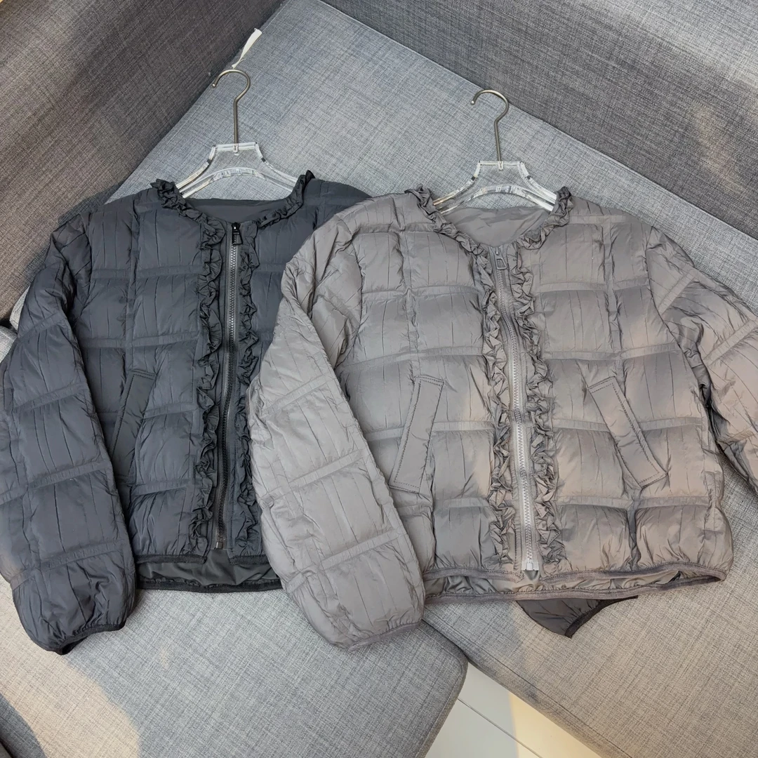 【墨臻精选】2025年冬季新款圆领花边短款百搭90羽绒服外套F320