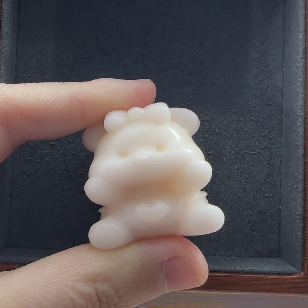 石英质玉（缅黄）配饰未镶嵌u*