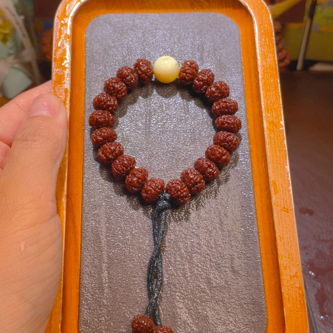 吊坠金刚菩提老树王手捻11毫米