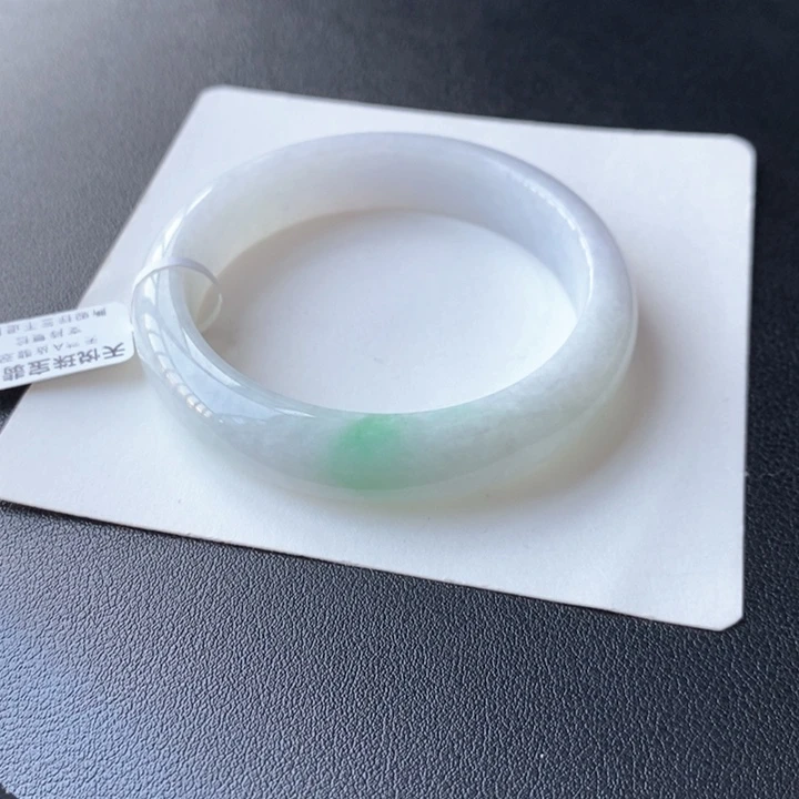 翡翠手镯未镶嵌5号57.2-13.2-8.7