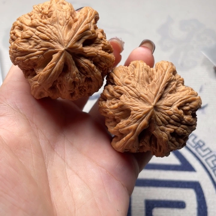 大***張把件文玩核桃大粗筋47