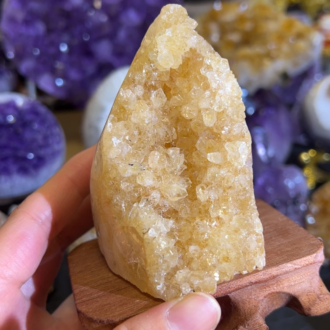 未镶嵌水晶珠宝半成品14