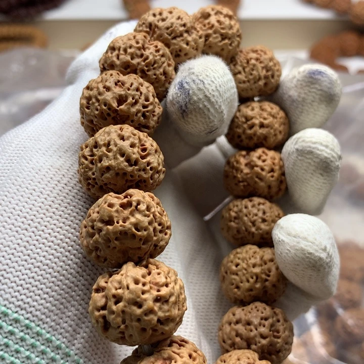 吊坠金刚菩提龙珠蜂王