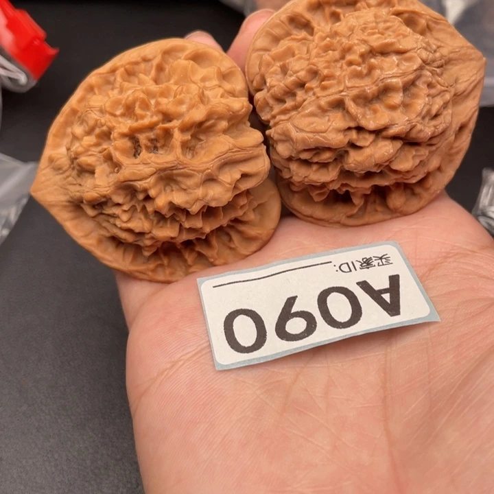 吊坠文玩核桃核桃