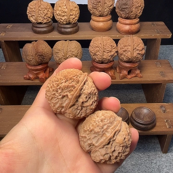 文玩核桃吊坠z龙脊元宝39mm