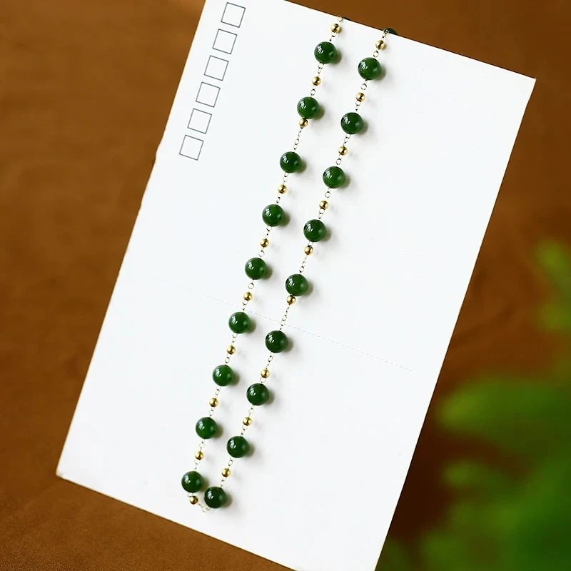 18K金镶嵌和田玉满天星项链俄罗斯碧玉菠菜绿锁骨链时尚百搭