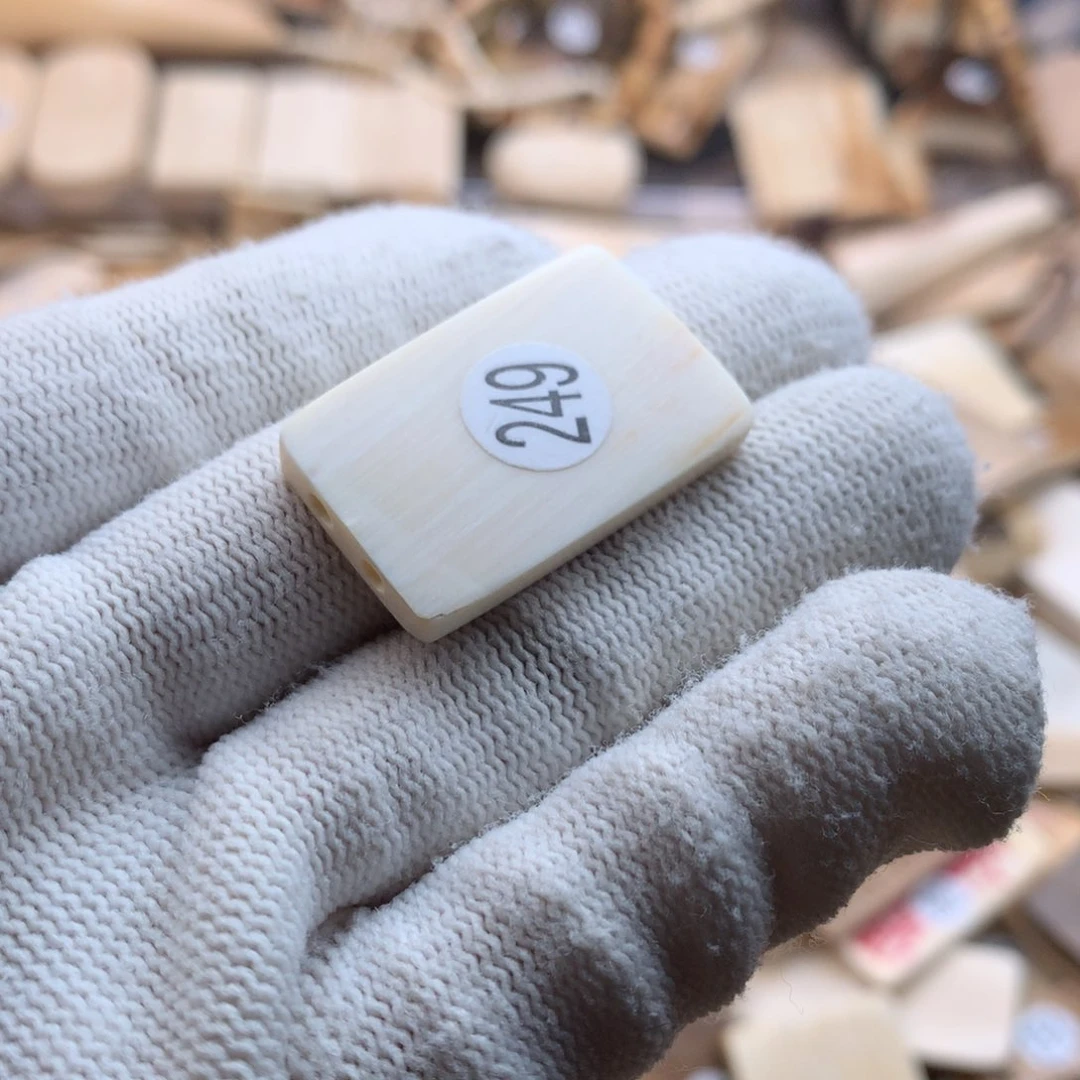 泥塑不打孔联系客服