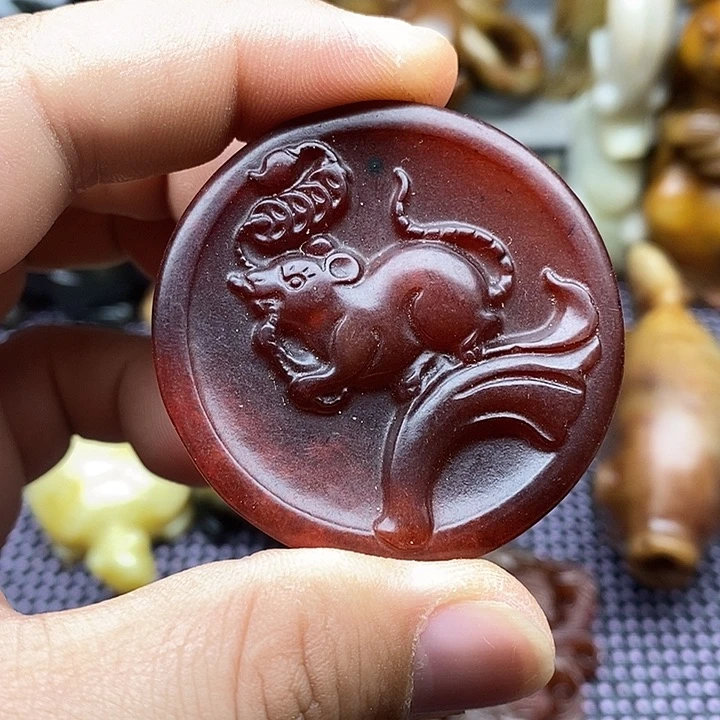 未镶嵌蛇纹石玉颈饰