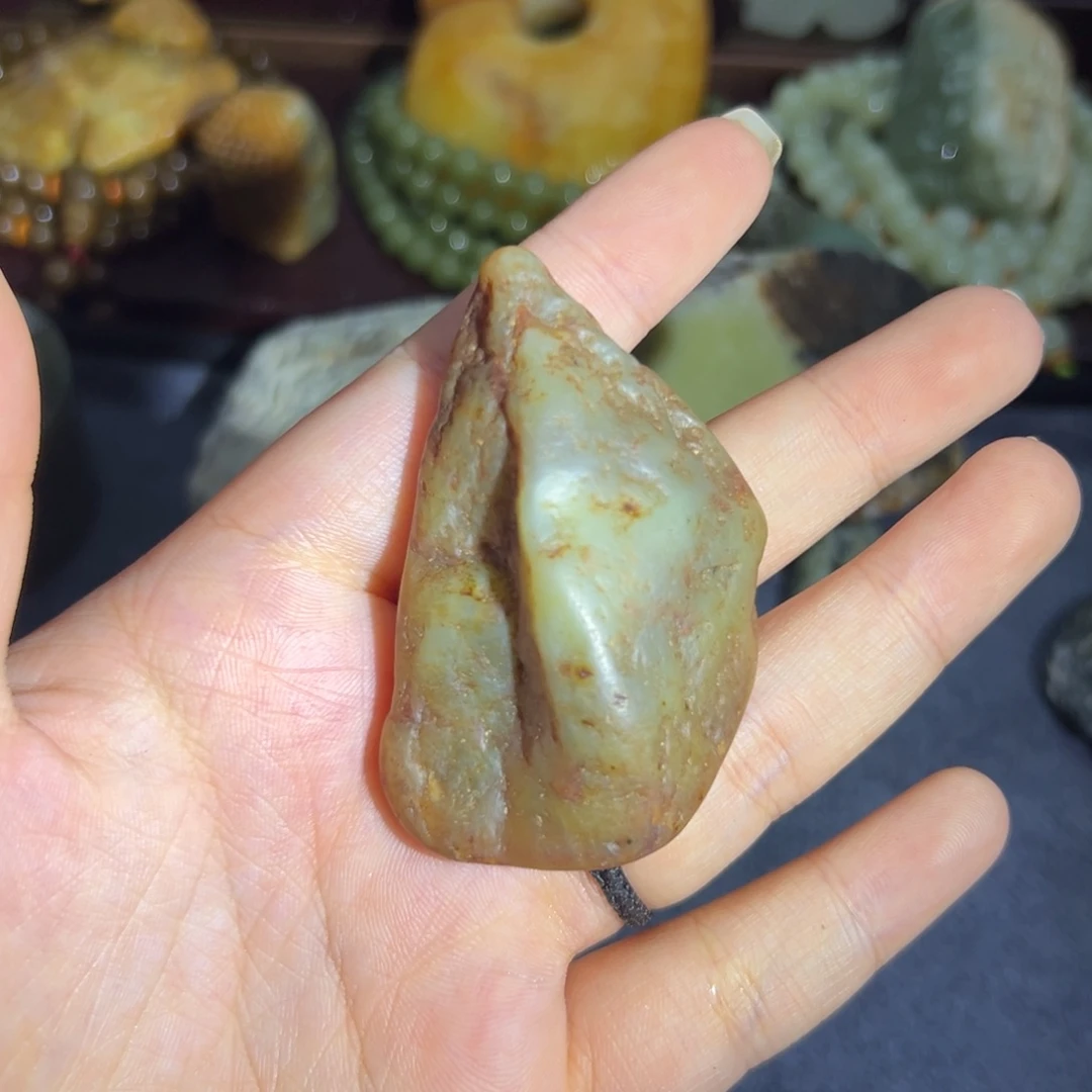 和田玉未镶嵌珠宝奇石