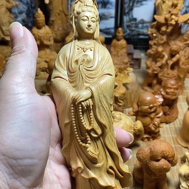 柏木（崖柏）观音摆件
