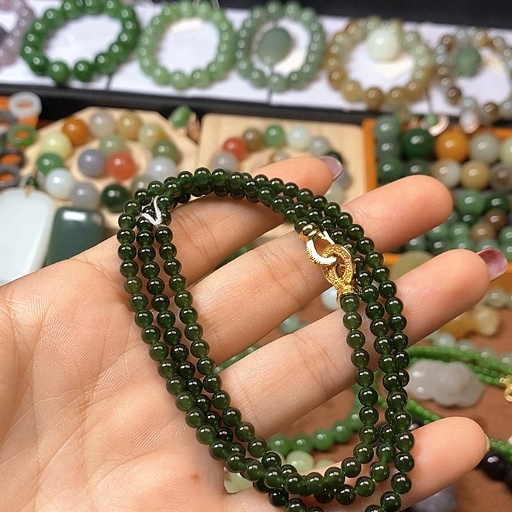手链未镶嵌和田玉（碧玉）