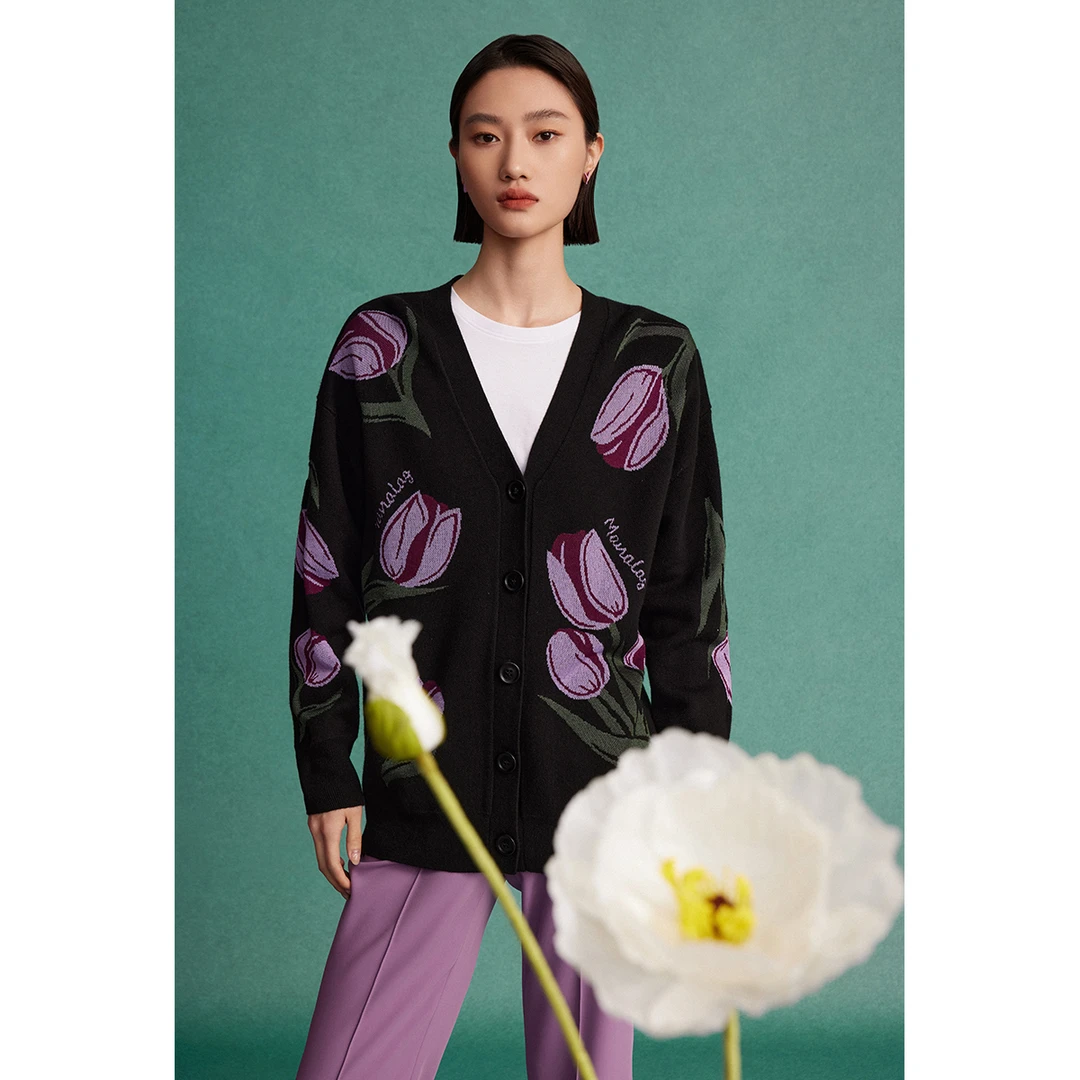 【小北专属】曼德诗羊毛混纺开衫2023春郁金香绣花针织衫M731303717