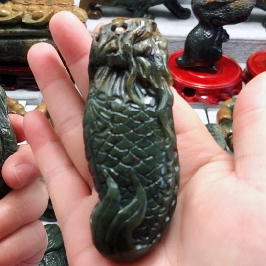 岫岩河磨玉（透闪石质玉）把件未镶嵌