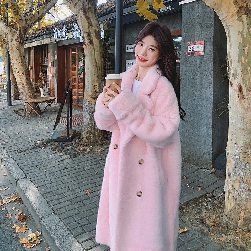 粉色皮毛一体大衣女2025冬季年轻感猫猫风穿搭中长款加厚棉服外套
