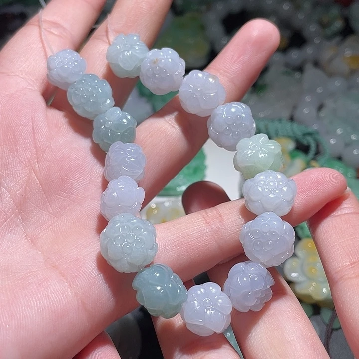 颈饰未镶嵌翡翠欢*天