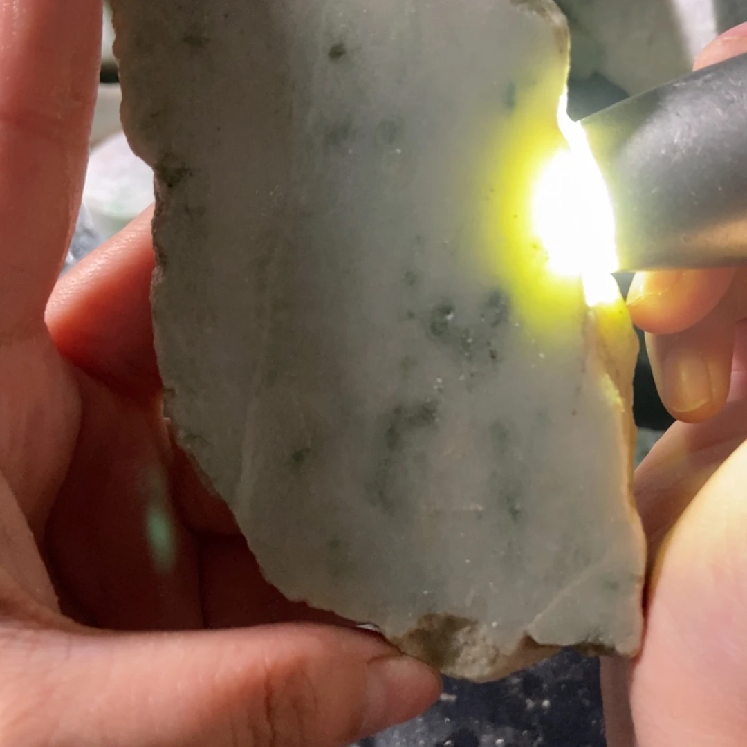 翡翠未镶嵌挂件天然翡翠