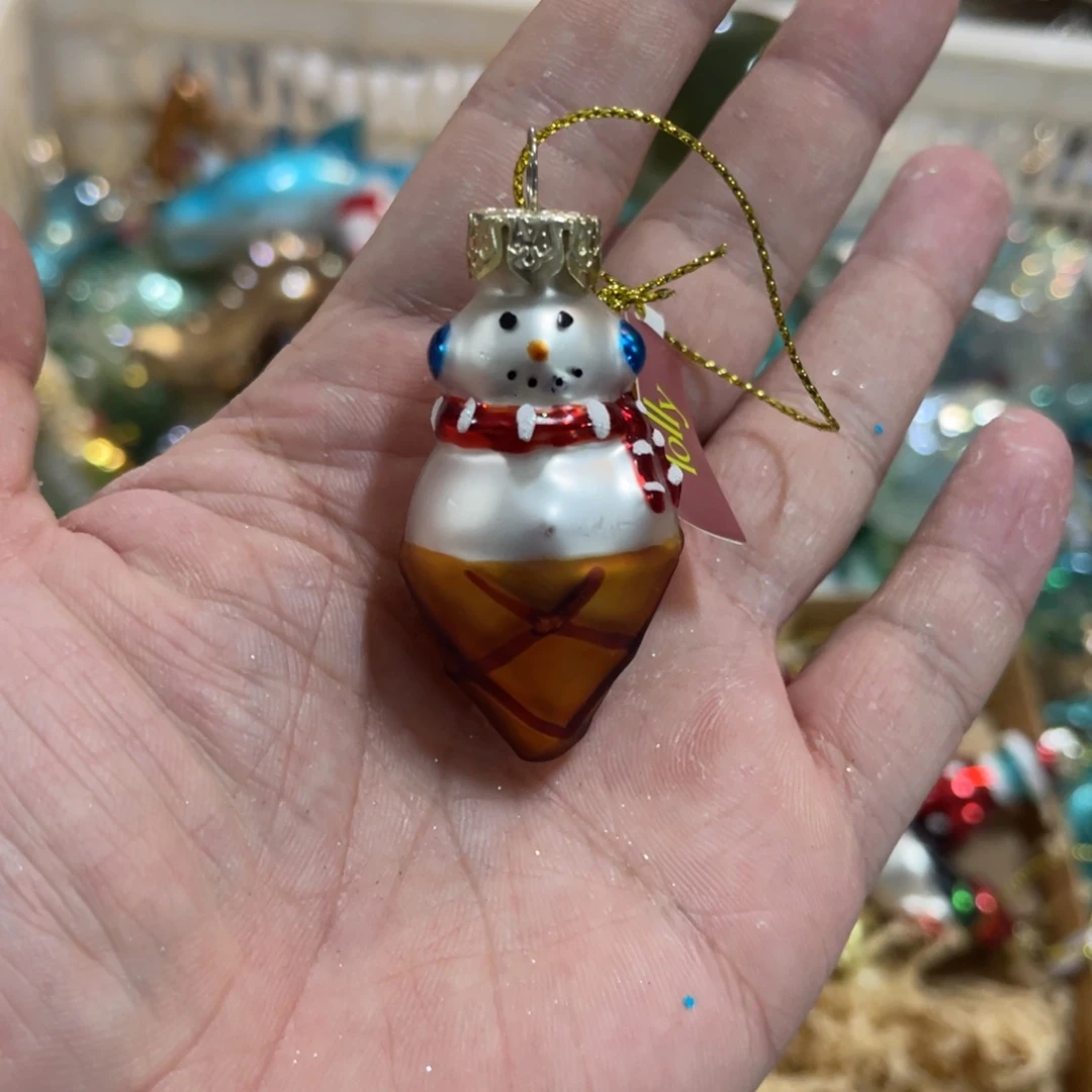 小***念有机玻璃摆件等各种工具的使用