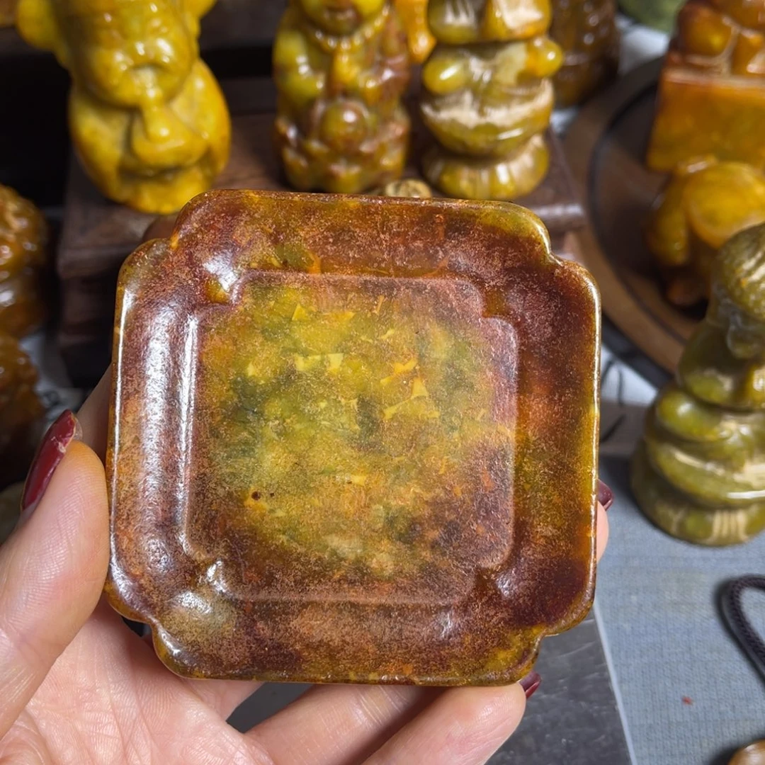 蛇纹石玉合金颈饰