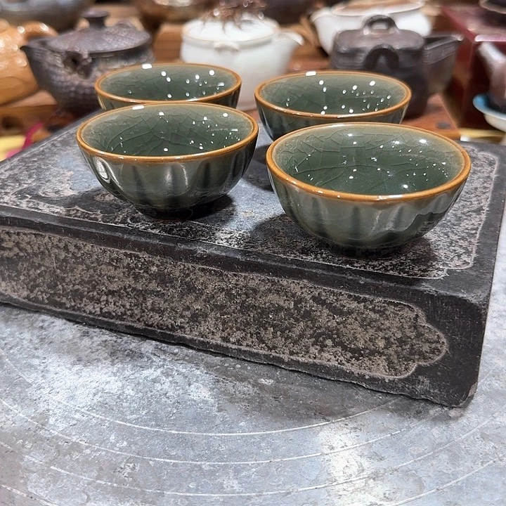 主人杯一个，个，品茗的