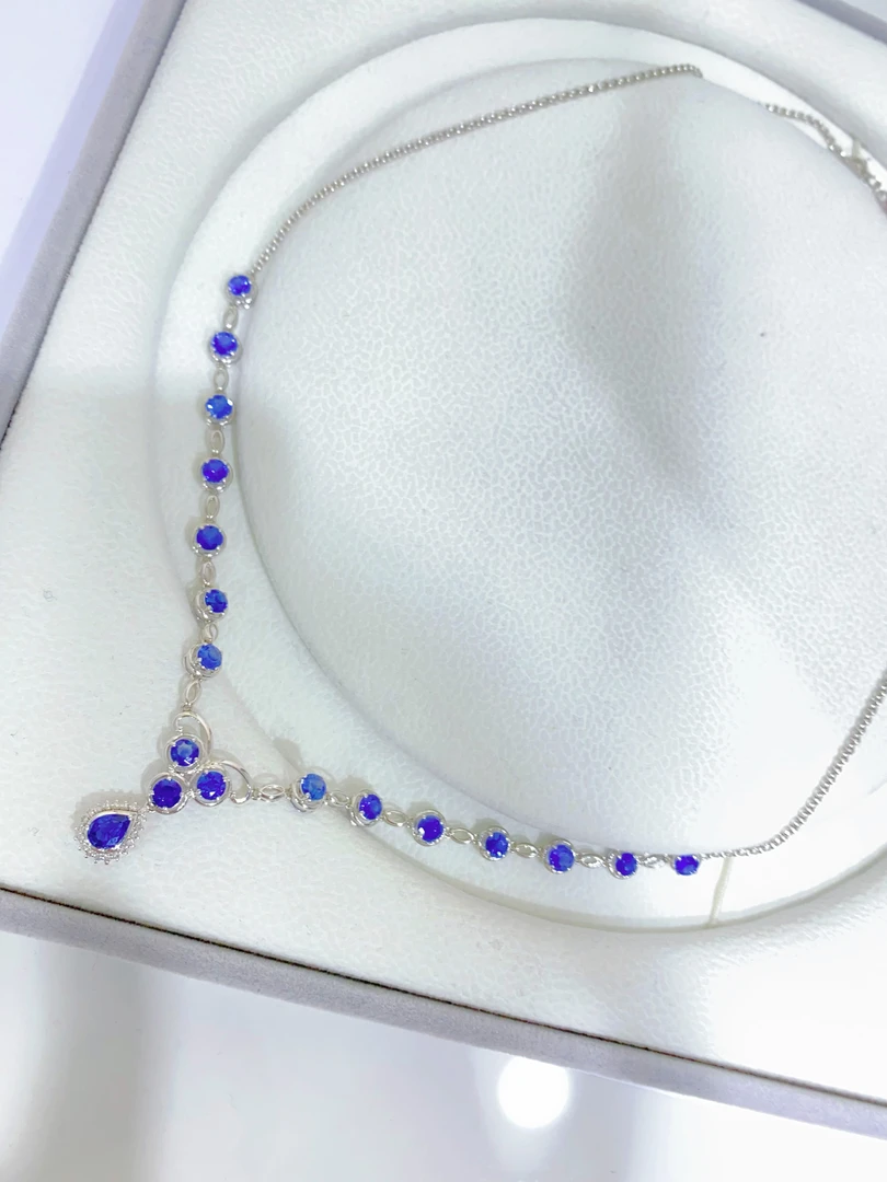 18K金镶嵌蓝宝石项链套链  K白