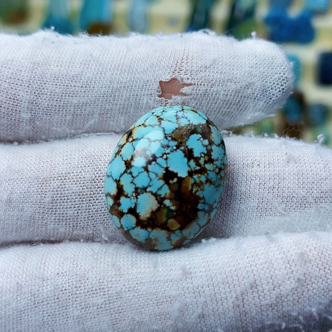 绿松石颈饰未镶嵌