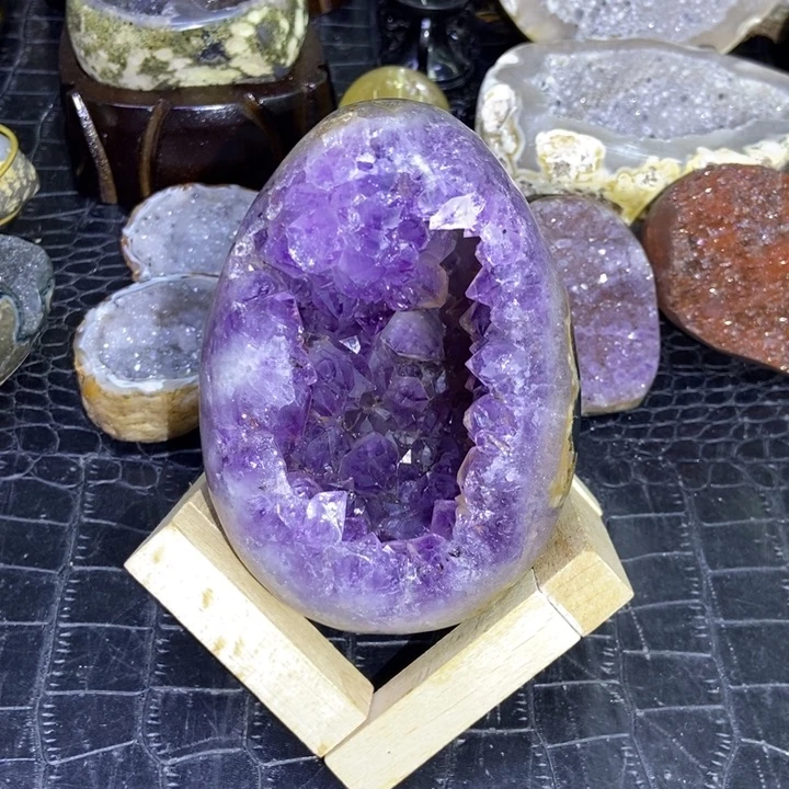 未镶嵌珠宝半成品水晶
