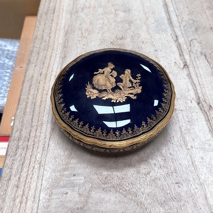 瓷片噗哈哈哈哈哈哈哈哈哈