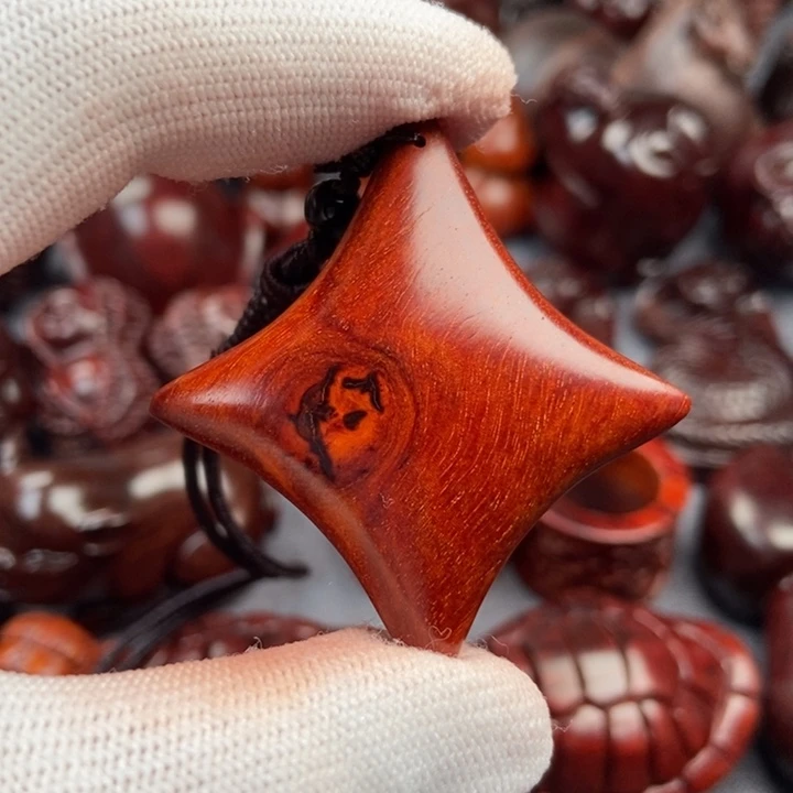 檀香紫檀（小叶紫檀）～*