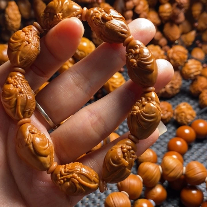 吊坠橄榄核寿星佬