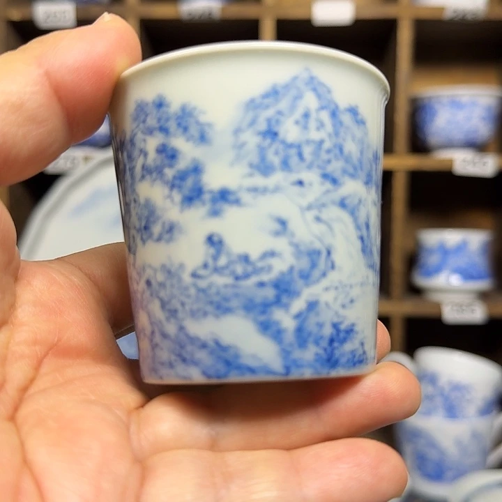 聪***狗釉下青花瓷器补差价可乐杯