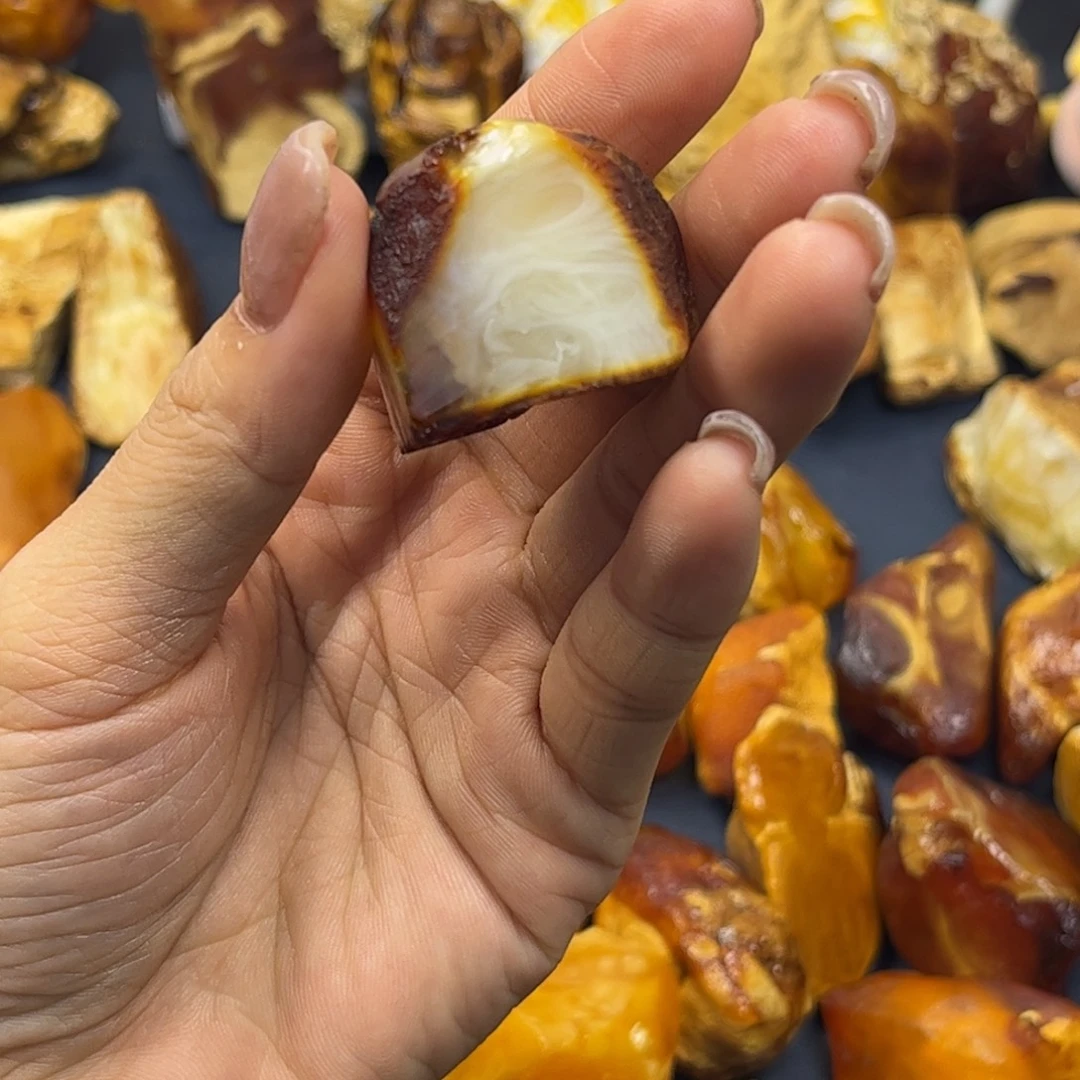 风***鸾定制琥珀未镶嵌蜜蜡定制