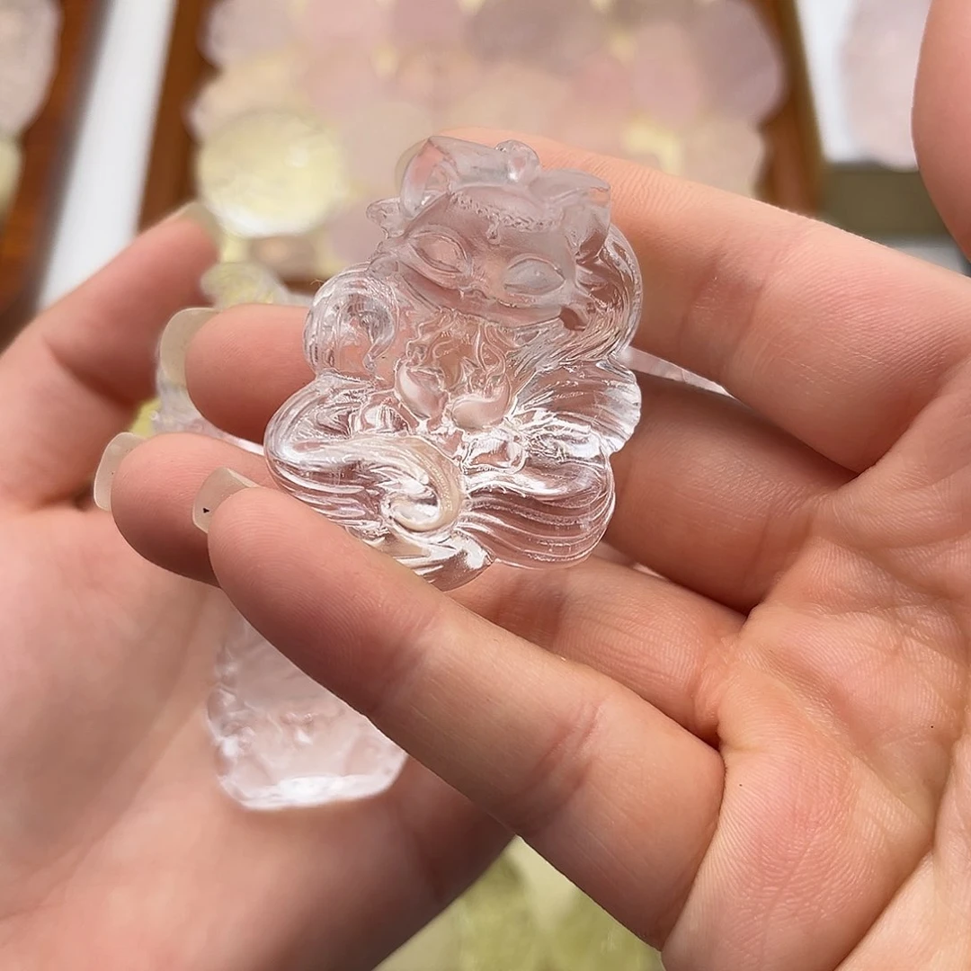 银S925镶嵌颈饰水晶i****e白立体九尾32