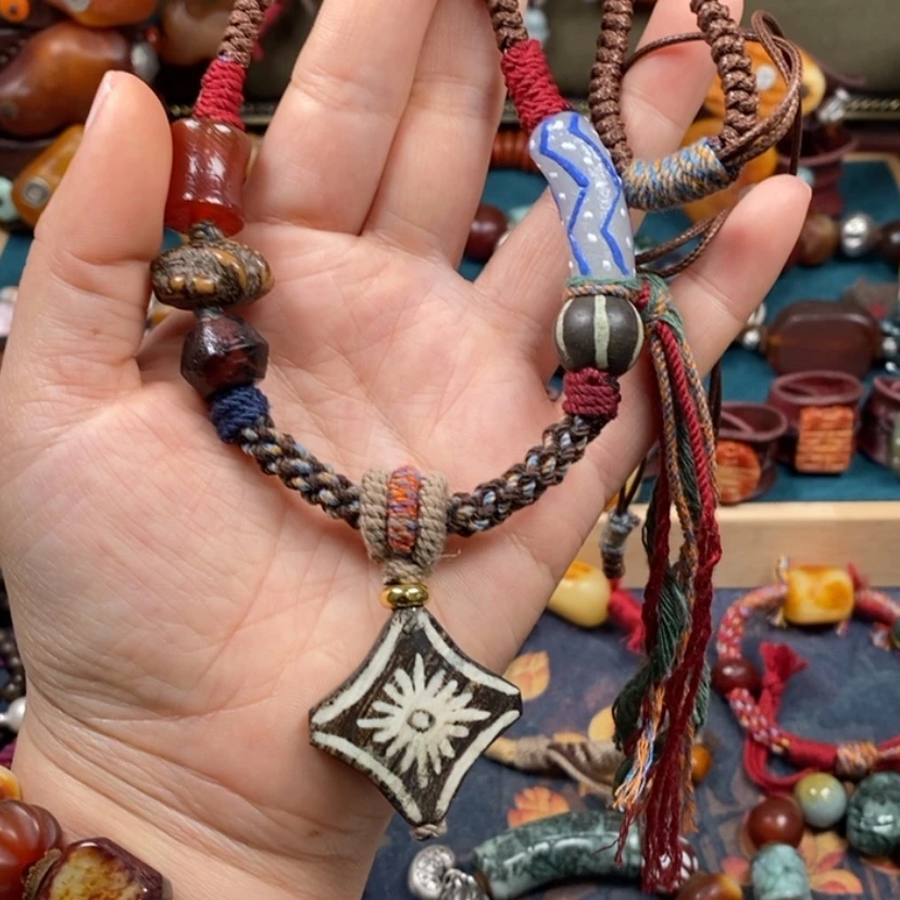 【闪购商品】玛瑙/玉髓颈饰未镶嵌